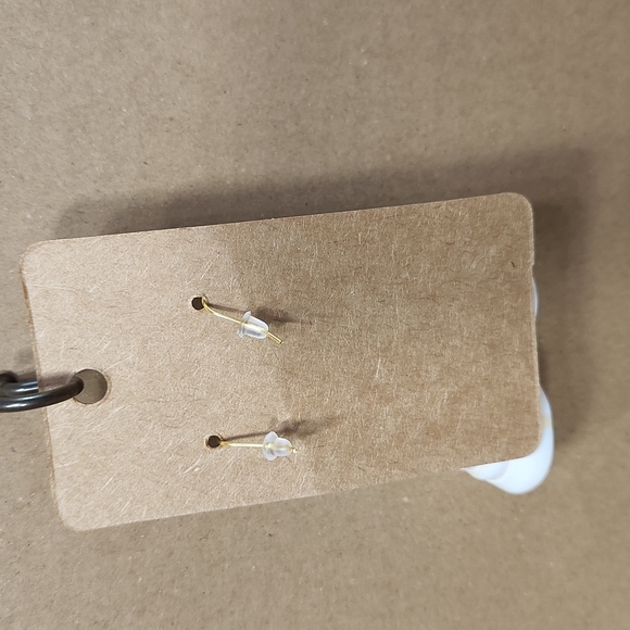 5/$25🌴Handmade Faux Pearl Mermaid Vibes Earrings - Picture 2 of 3